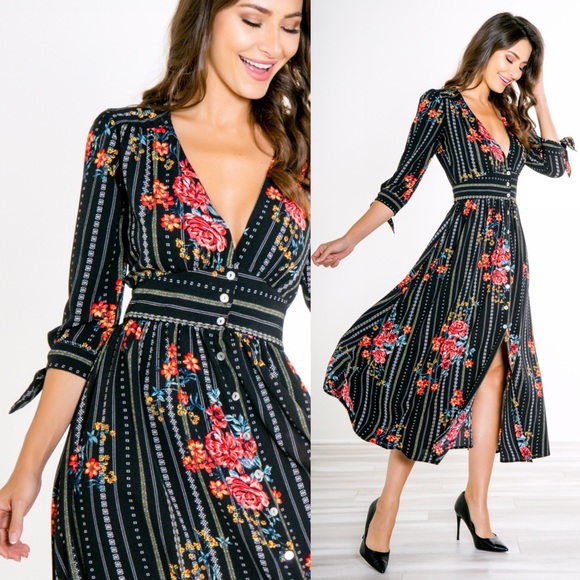 Dresses & Skirts - NWT Quarter Tie Sleeves Maxi Dress MADE IN USA